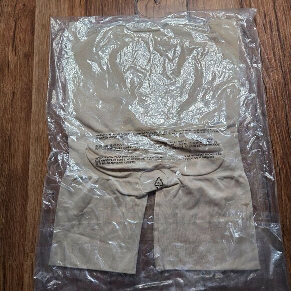Red Hot by Spanx XL Soft Nude High Waist Mid Thigh Shaper Style FS4015 New - Picture 5 of 5